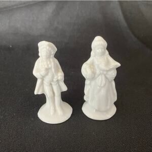 Antique Bone China Bisque Porcelain Colonial Figures Pair White Ceramic 2.5"